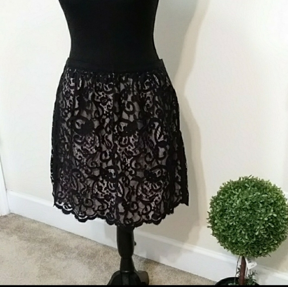 🌟HP🌟NWT LOFT Black Laced Skirt - Picture 9 of 9